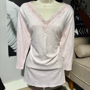 Belle light pink lace v neck